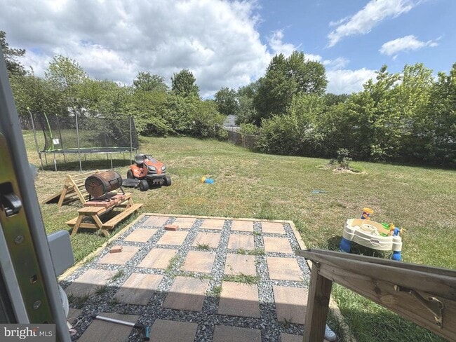 Building Photo - 13203 Hampshire Ct