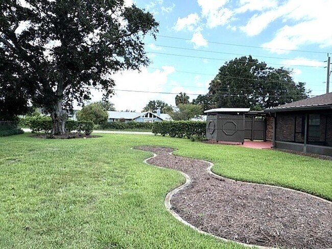 Building Photo - Beautiful 2 Bedroom Ormond Beach Home!