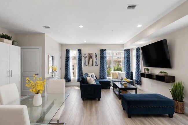 Building Photo - 4805 Aschoff Pl