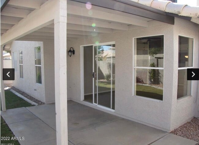 Building Photo - 1690 E Gary Dr