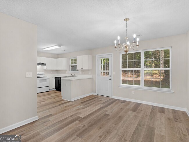 Building Photo - 156 Watercress Ct