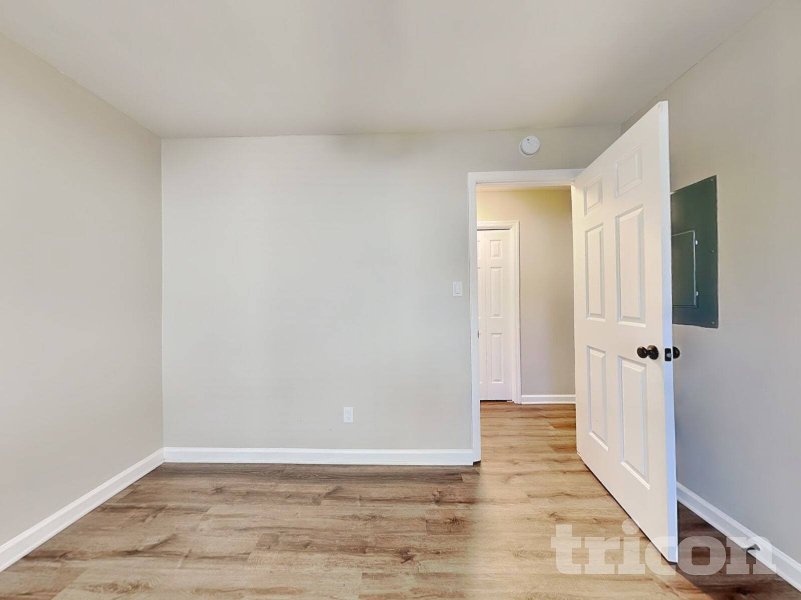 Building Photo - 4585 Hebbard Way