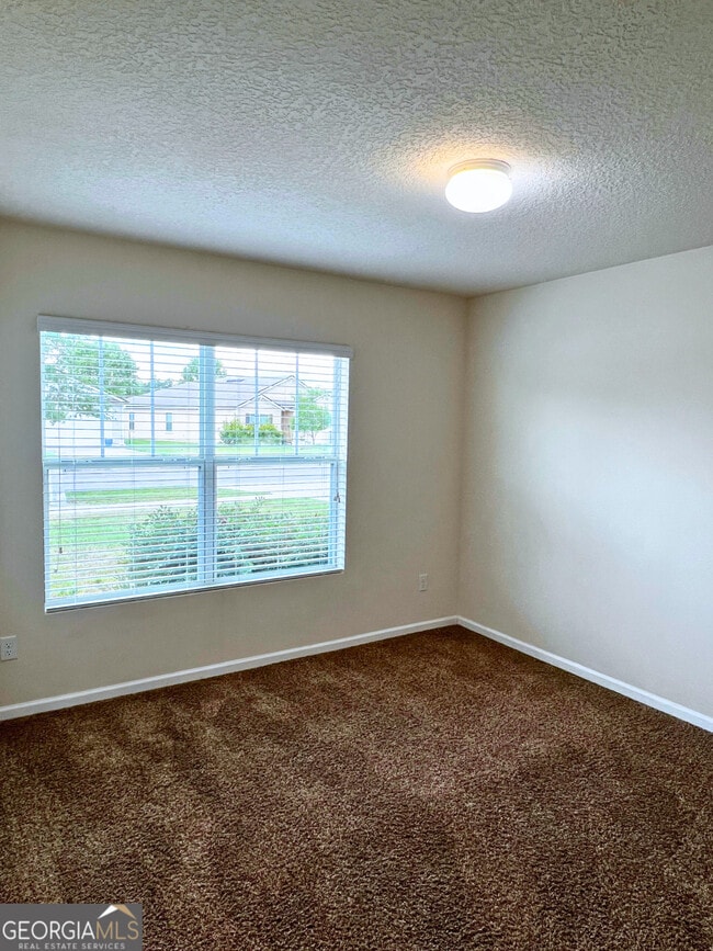 Building Photo - 232 Brooklet Cir