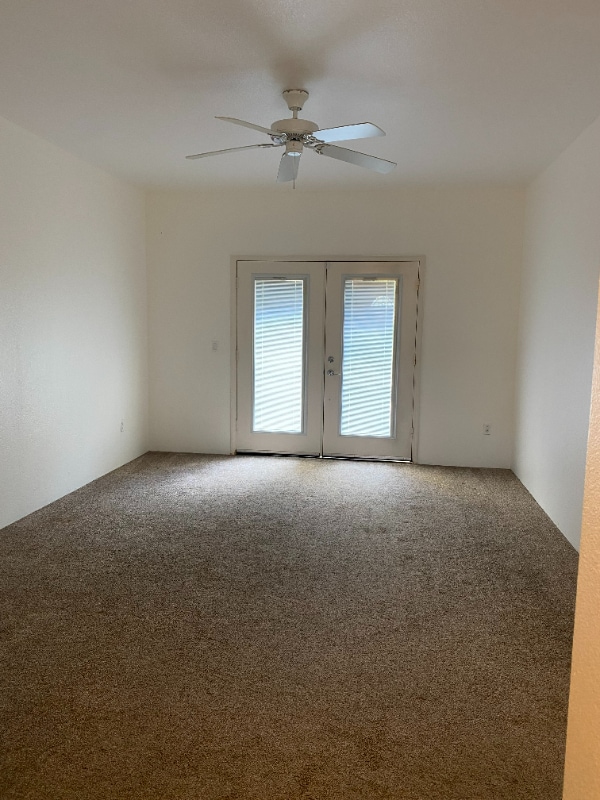 Building Photo - 533 Manawai St
