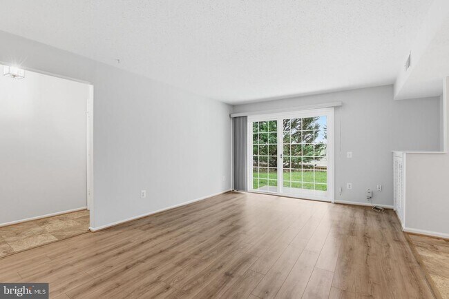 Building Photo - 119 Fort Evans Rd SE