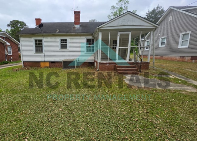 Building Photo - 1313 Holman St