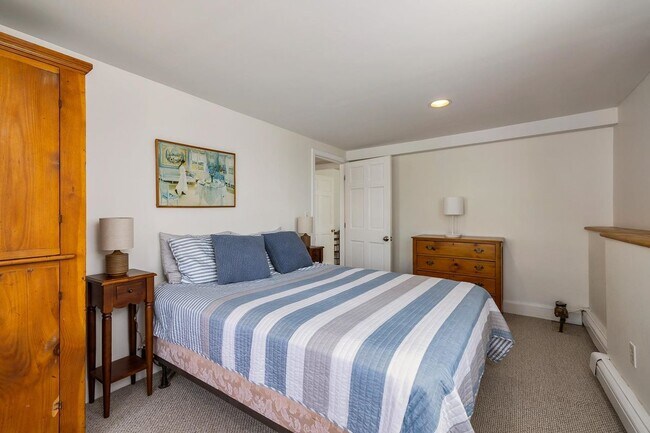 Building Photo - 1304 Ocean
