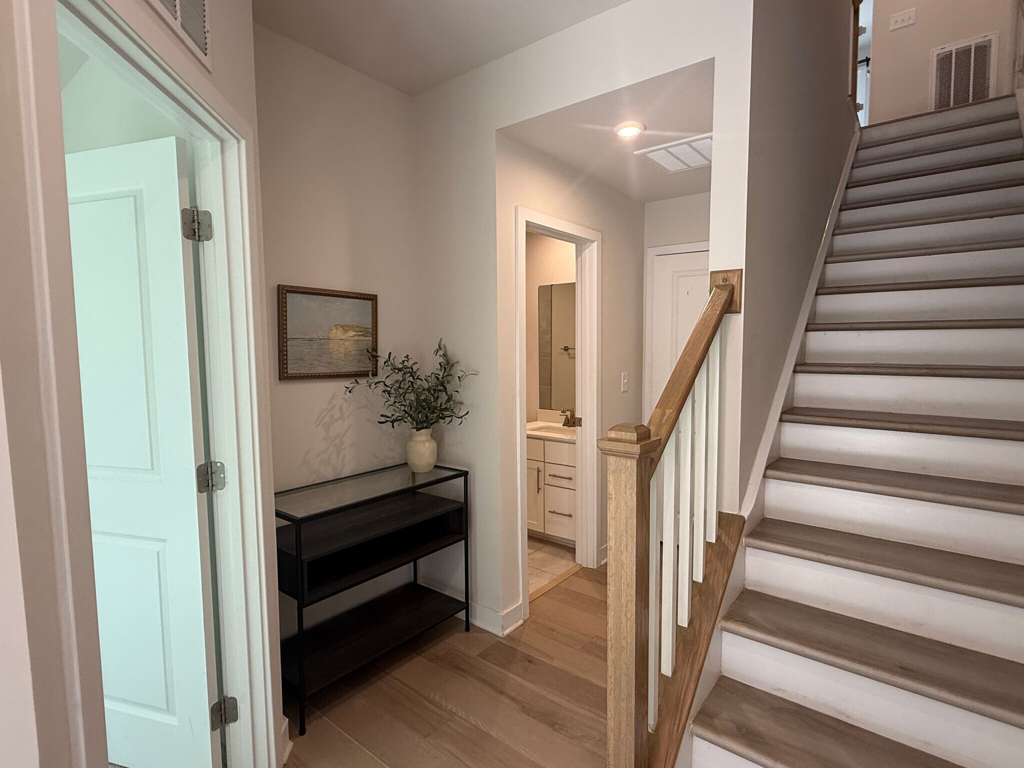 Building Photo - Room in Townhome on Tristram Ln