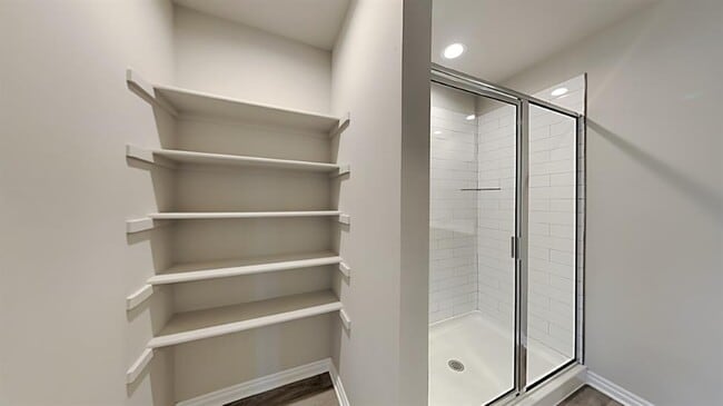 Building Photo - 4200 Colt Dr