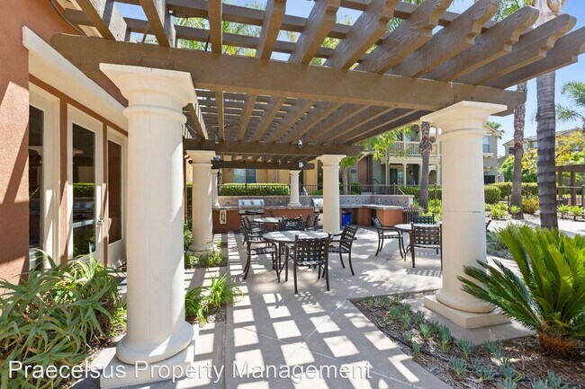 Building Photo - 2 br, 2.5 bath House - 1884 Aquamarine Cou...
