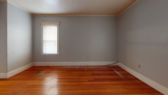 Building Photo - 8 Olmstead St