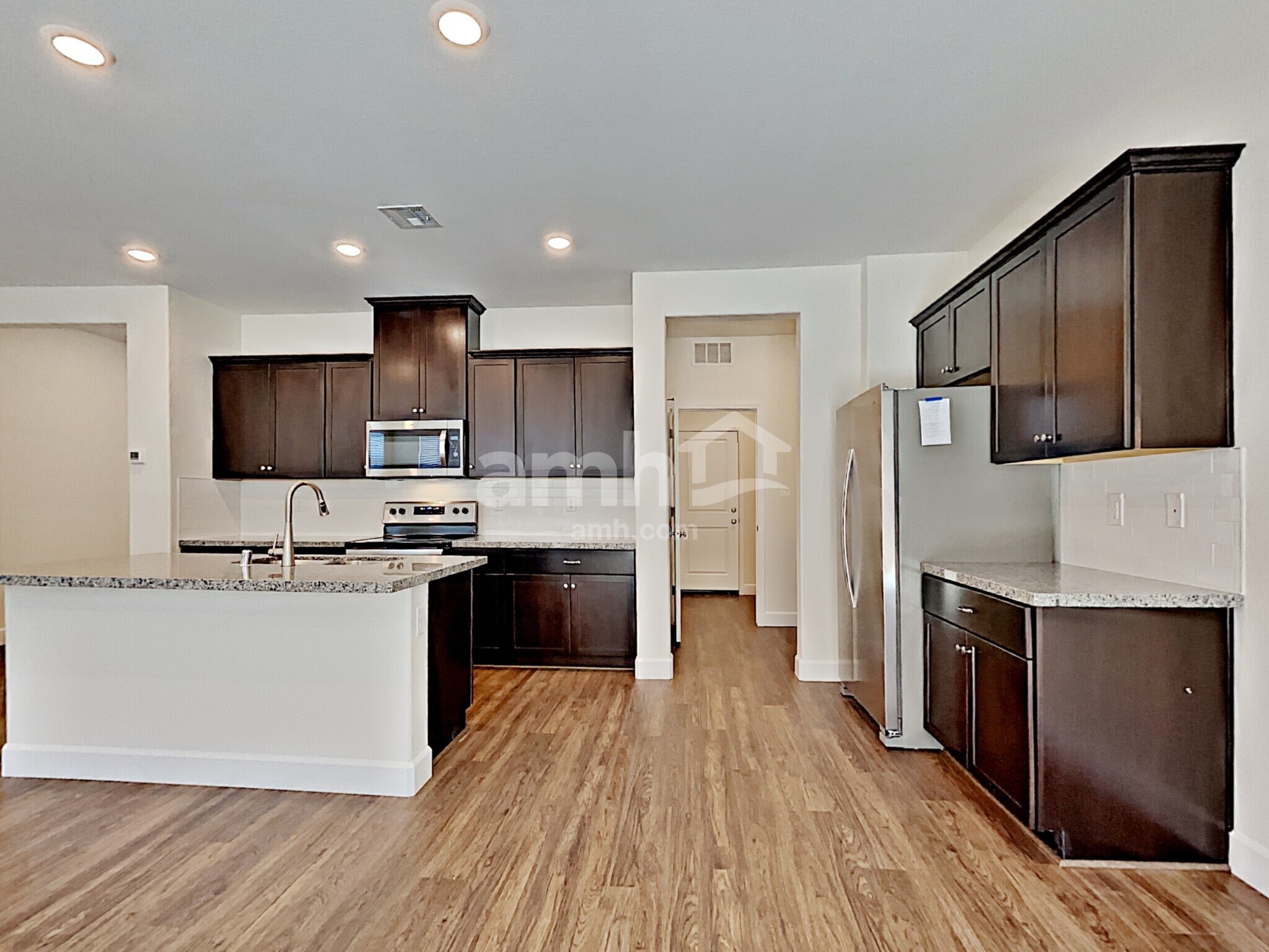 Building Photo - 8109 Inhibition Ct