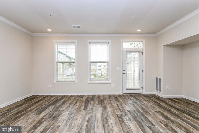 Building Photo - 20763 Heron Landing Dr