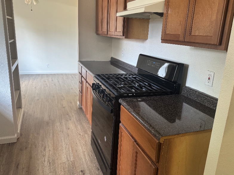 Building Photo - 3521 Byrd Dr