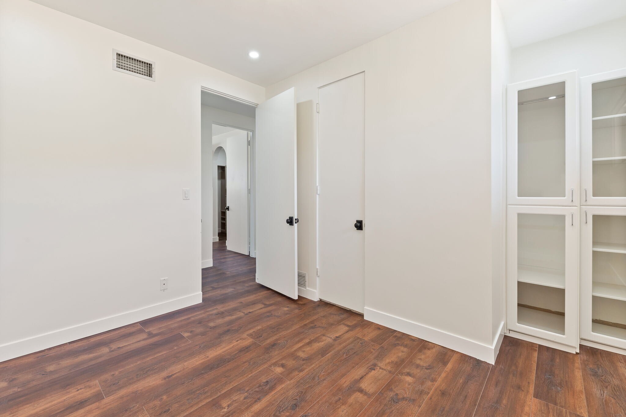 Building Photo - 540 Haverstock Rd