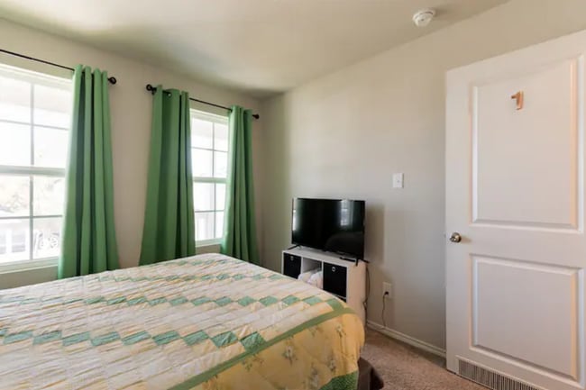 Building Photo - 8234 Glasgow Dr