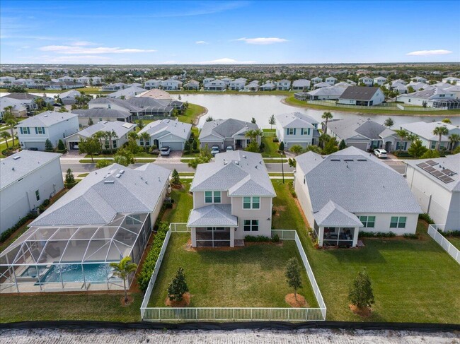 Building Photo - 10437 SW Captiva Dr