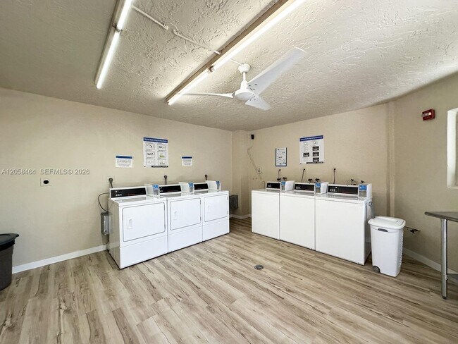 Building Photo - 8015 SW 107th Ave