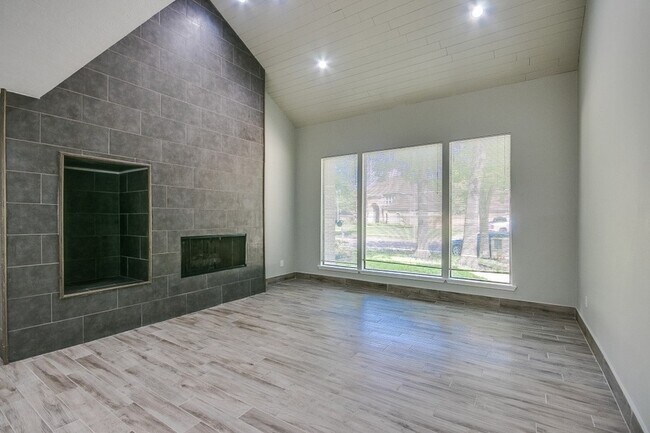 Building Photo - 923 Cranberry Hill Ct