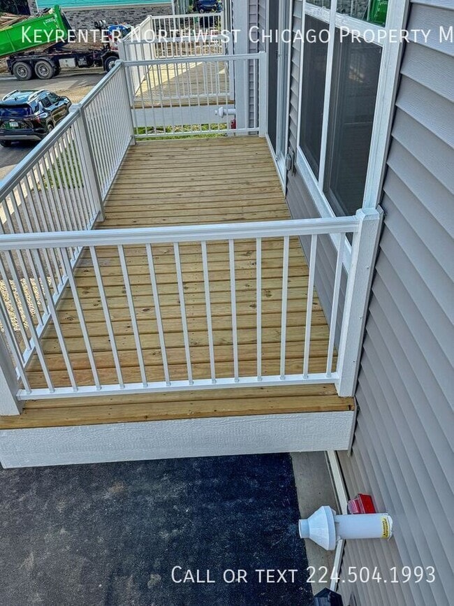 Building Photo - 12323 Tinsley St