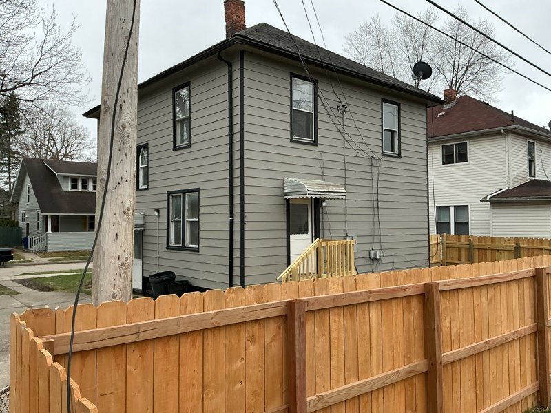 Building Photo - 40 Ferrin Pl