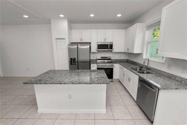 Building Photo - 34187 Cinder Wy