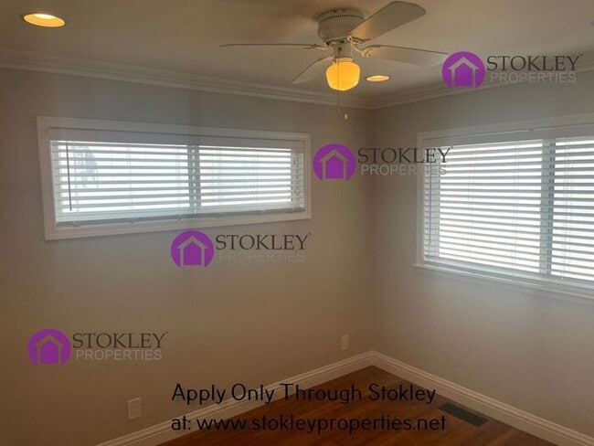 Building Photo - 1692 Oak Park Blvd