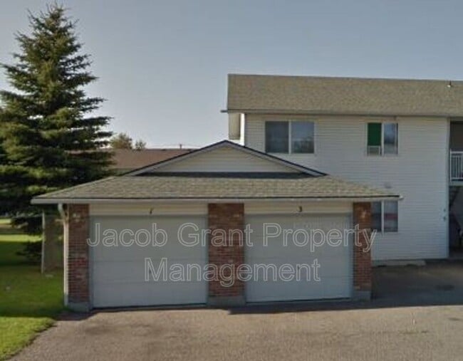 Primary Photo - 2102 Stace St