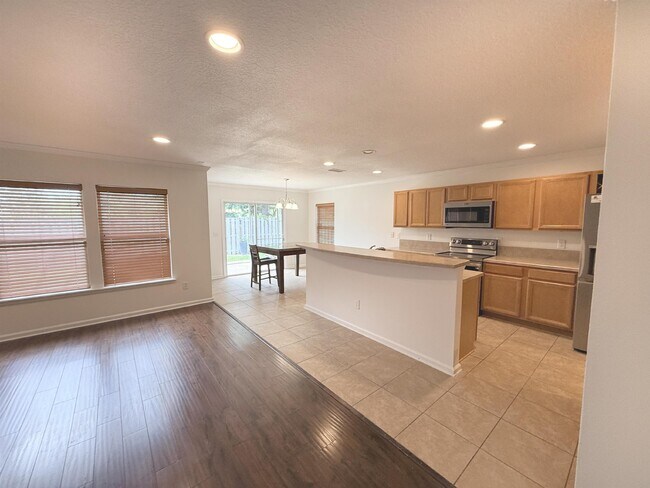 Building Photo - 436 Bostwick Cir