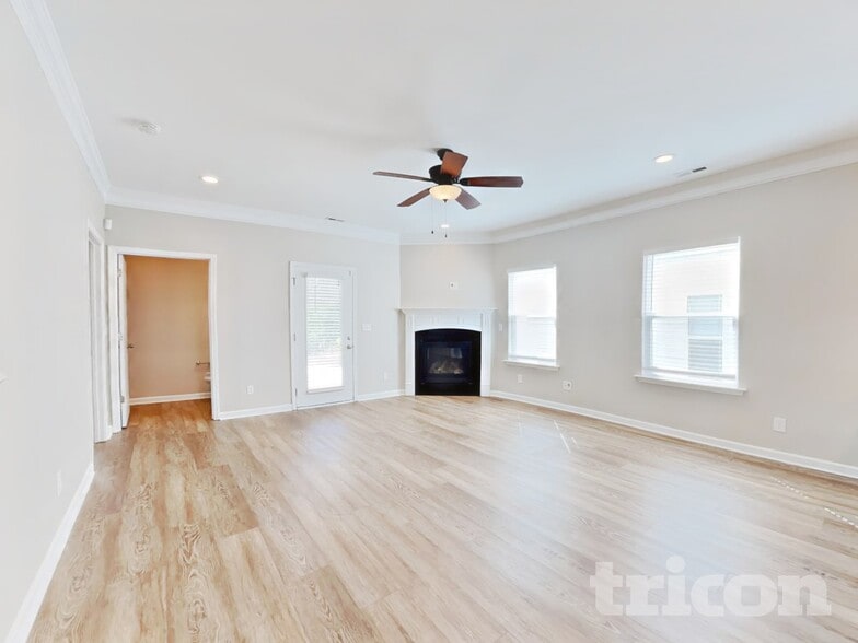 Building Photo - 75 Wrenwood Dr