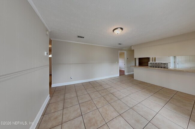 Building Photo - 3540 Calvados Ave