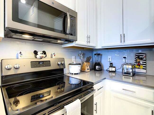 Building Photo - 501 Ocean Course Ave