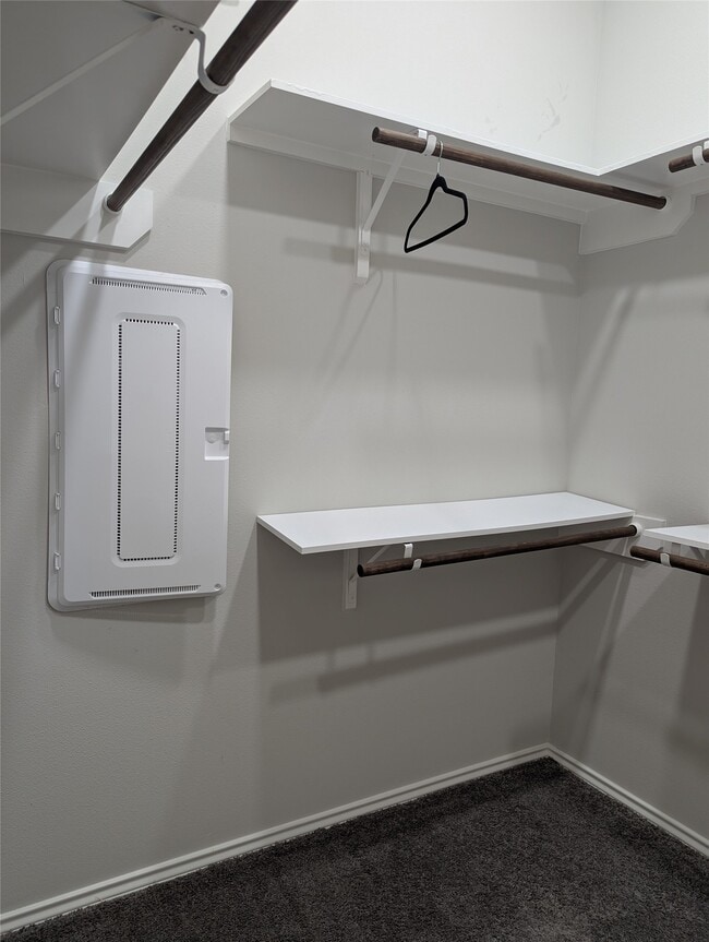 Building Photo - 4431 Stone Ridge Ln