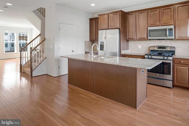 Building Photo - 43316 Novi Terrace