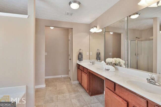 Building Photo - 6098 Allpoint Way