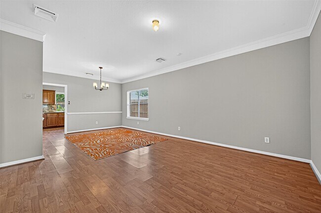 Building Photo - 2710 Double Lake Dr