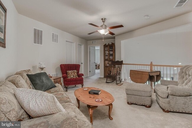 Building Photo - 20248 Huntington Ct