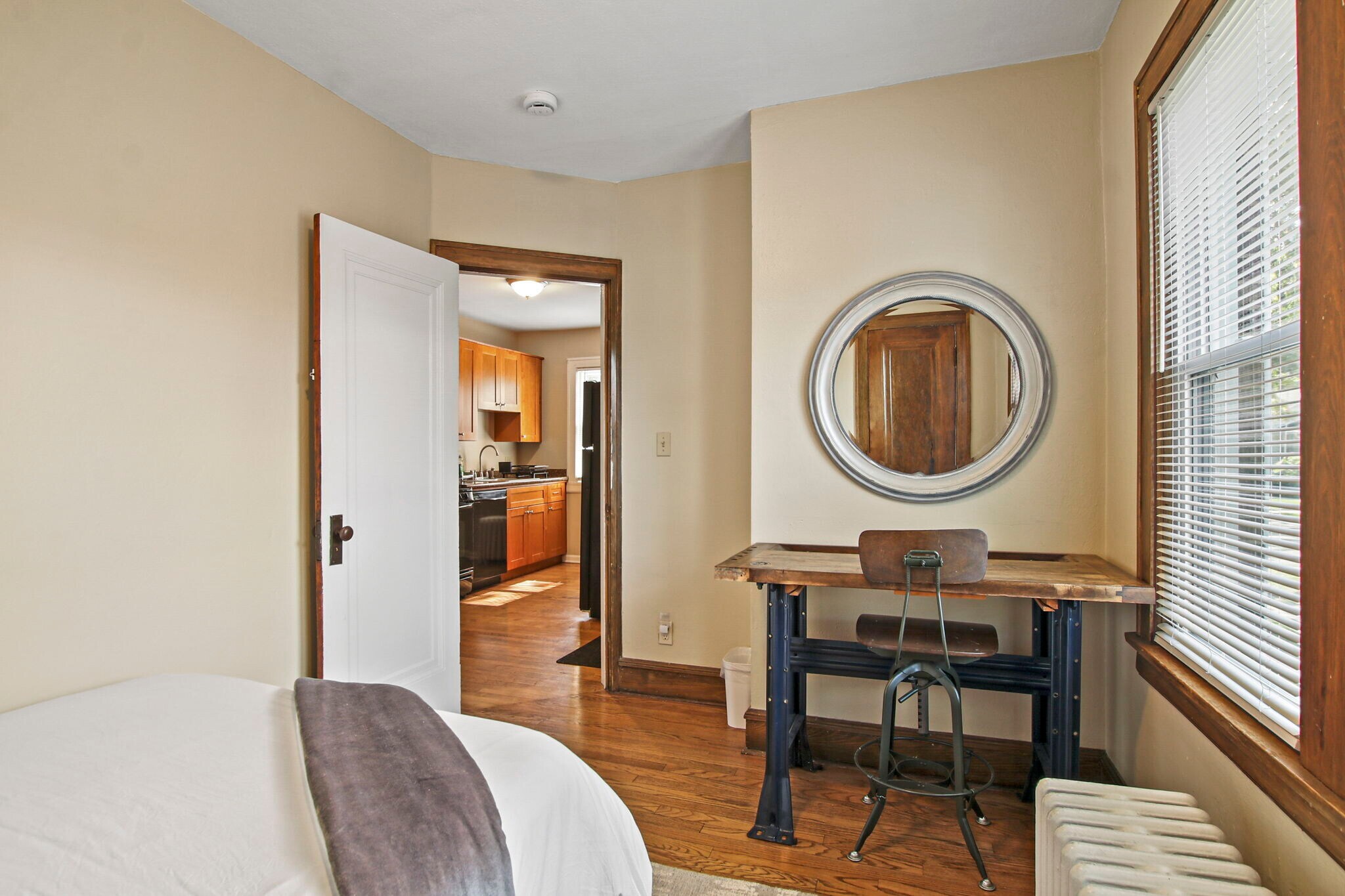 Building Photo - 1402 N Jackson St