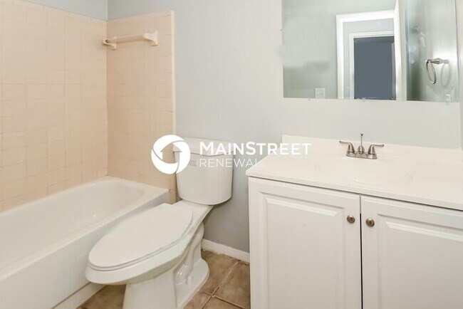 Building Photo - 3 Bedroom Pet-Friendly Home in JACKSONVILLE, FL with Main Street Renewal
