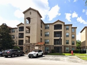 Building Photo - 8010 Tuscany Way