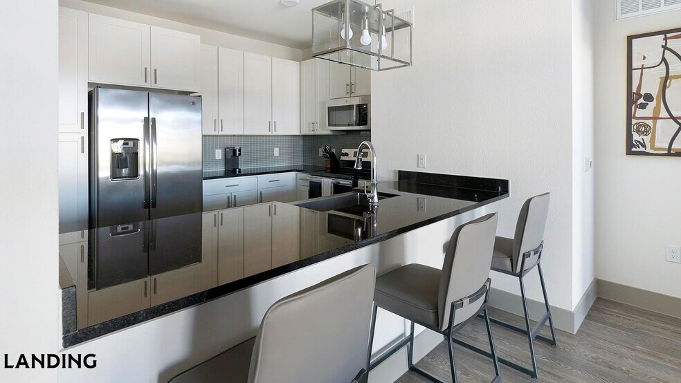 Building Photo - 300 Enclave Dr