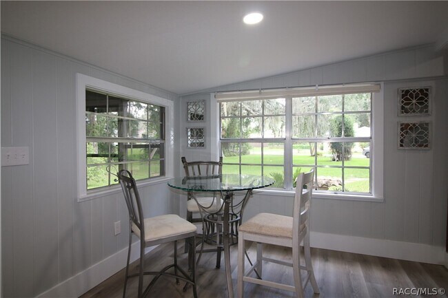 Building Photo - 5245 S Covewood Terrace