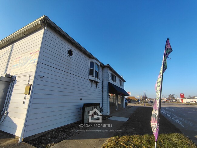 Building Photo - 2331 Broadway St