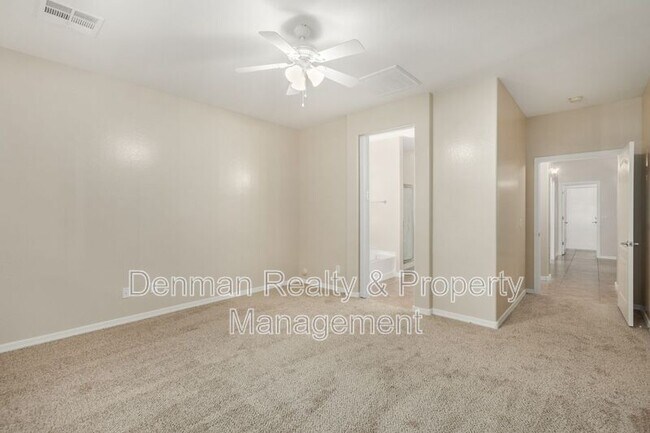 Building Photo - 1154 W Stephanie Ln
