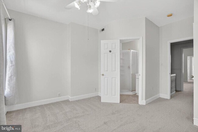 Building Photo - 1642 S Hanover St