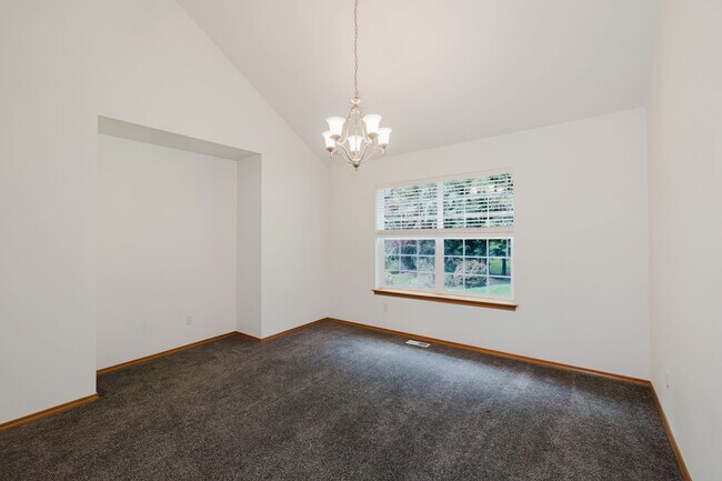 Building Photo - 6492 Wexford Ave SW