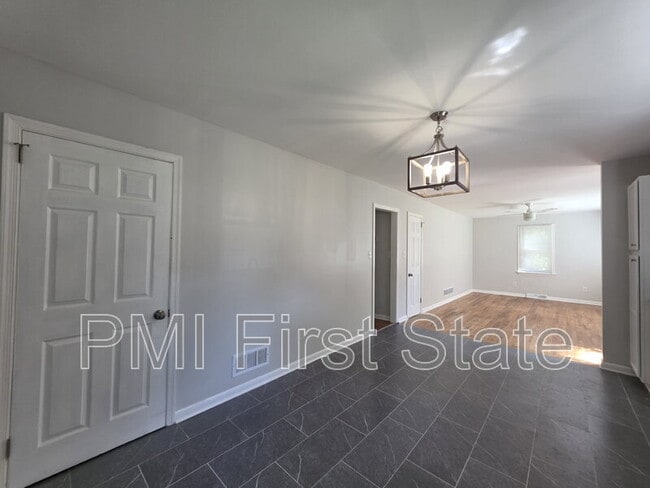 Building Photo - 399 Marley Rd