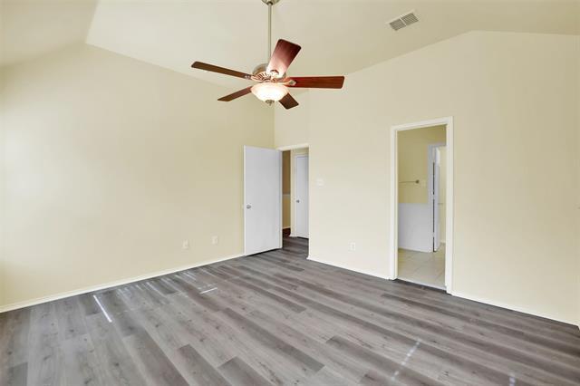 Building Photo - 1120 Jamie Dr