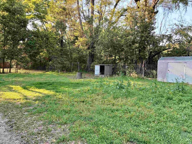 Building Photo - 1852 Hopkins Dr