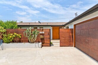 Building Photo - 14511 Clarissa Ln
